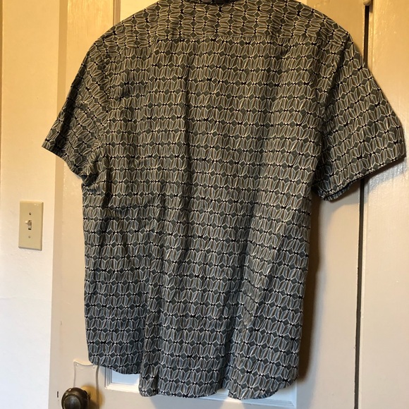 NWT !! Mens express shirt - Picture 5 of 5